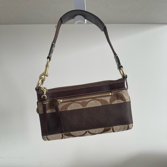 Brown Coach Bag Beautiful Condition - Picture 5 of 14